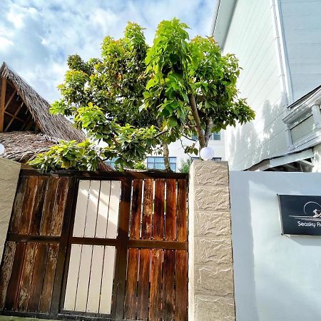 Siargao Seasky Resort Catangnan Eksteriør bilde