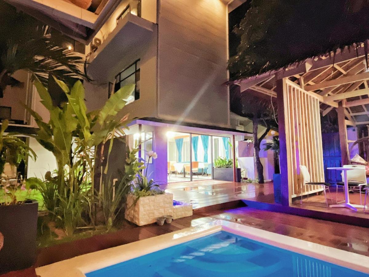 Siargao Seasky Resort Catangnan Eksteriør bilde